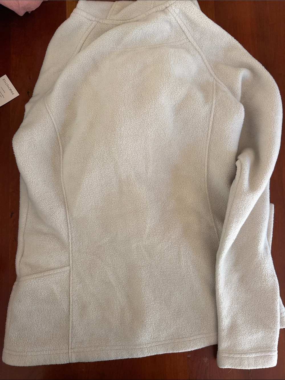 THREE Women’s Sweaters - Picture 3 of 6